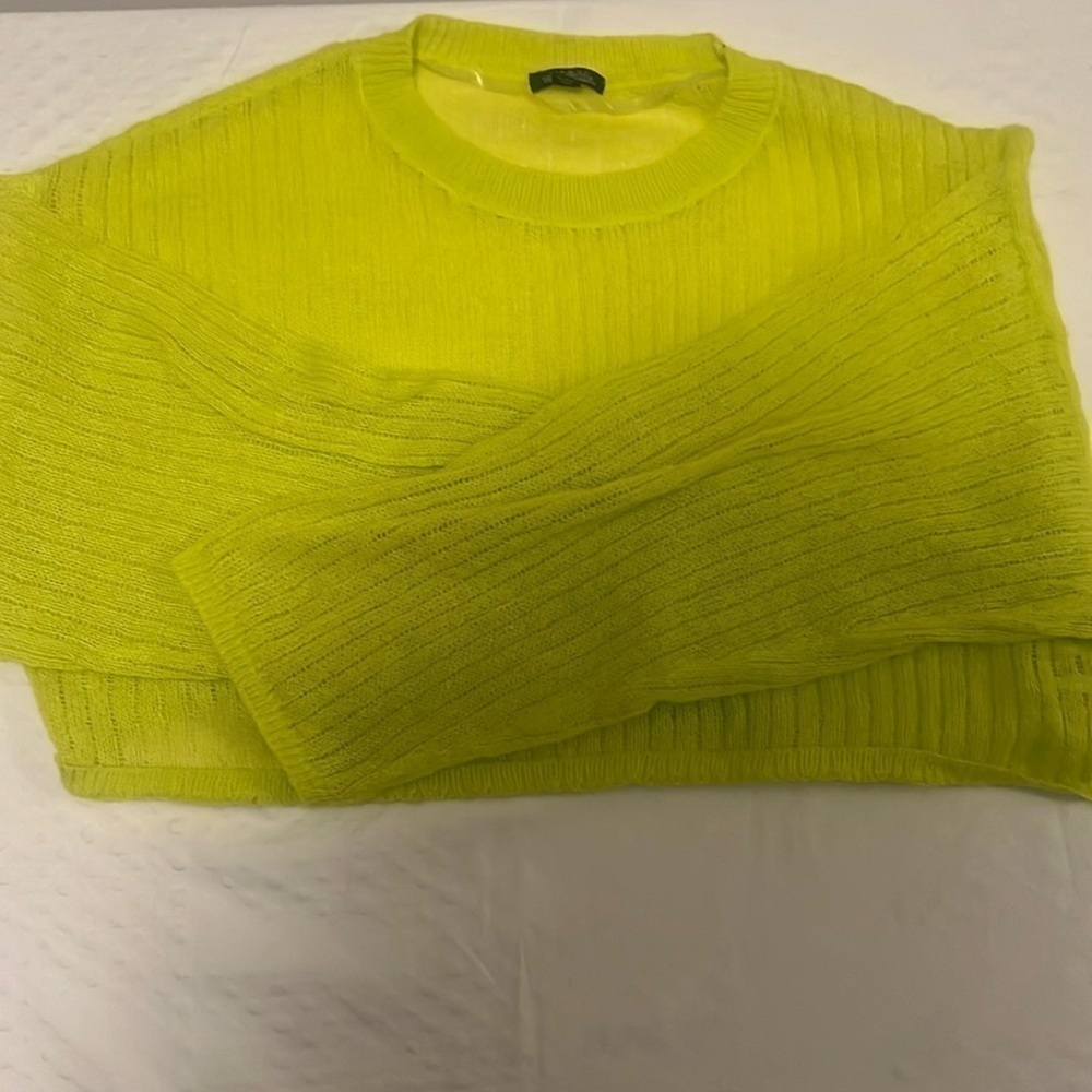 Wild fable neon yellow sweater extra soft